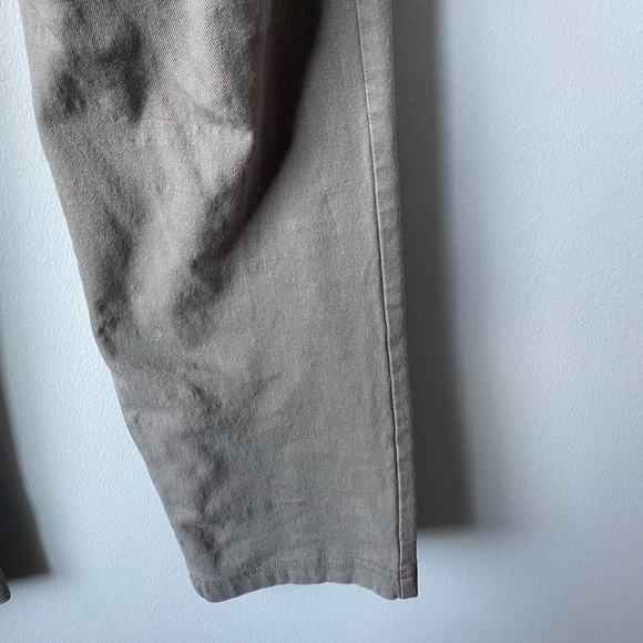 CHICO'S KHAKI REGULAR FIT SIZE 2 - Picture 9 of 11